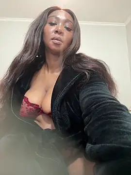 Bootyliciouse21X live sex cam