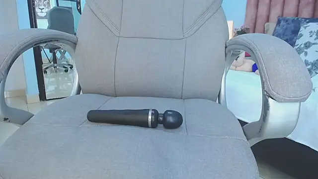 nana_levy webcam