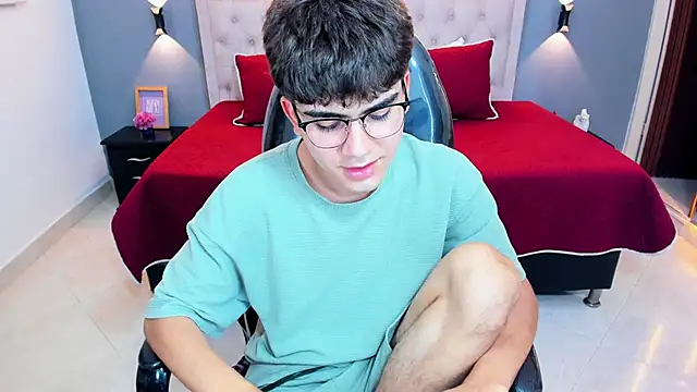 Tommy18__ webcam