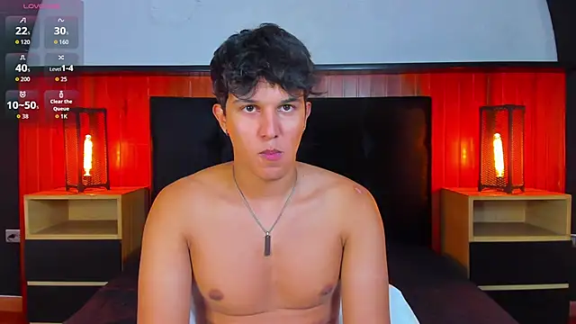 Leo_Savage_ webcam