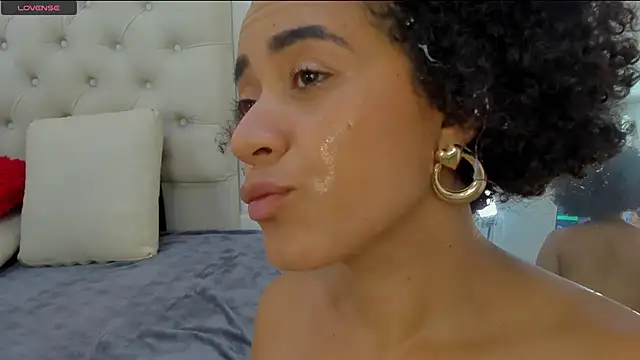 charlotte_dante212 webcam