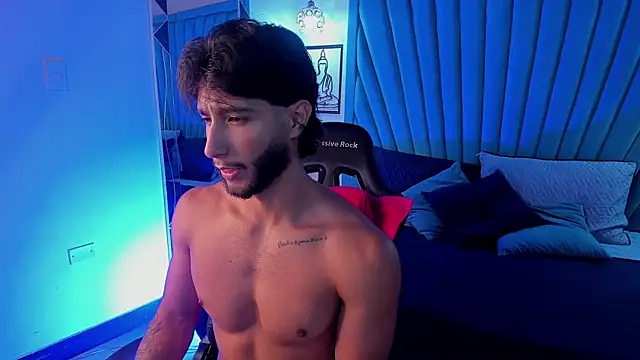 Emmet_CollinsJS webcam