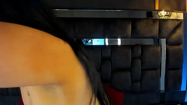 Aniajoness_ webcam
