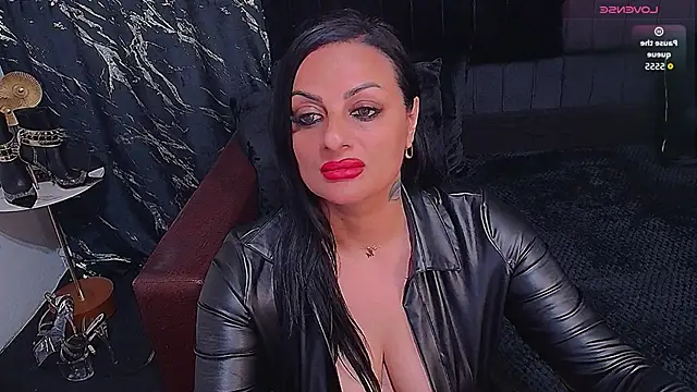 VixenSelena webcam
