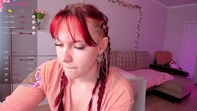 SweetieMarry webcam