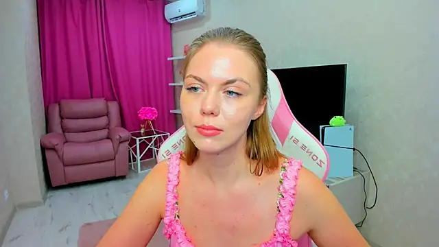 Strawberrye webcam