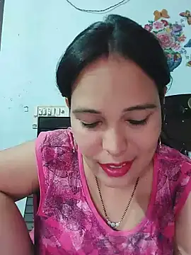 Poojabhabi101 webcam
