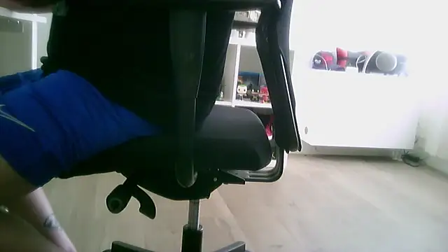 HotInMyAss webcam