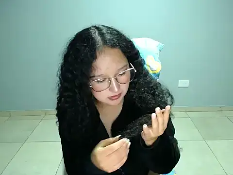 littlelion18 webcam