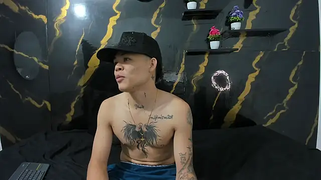 Nathasha_blondee webcam