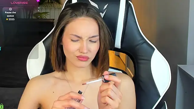Leslie_Scott webcam