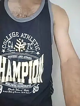 Mr_Hotyy webcam