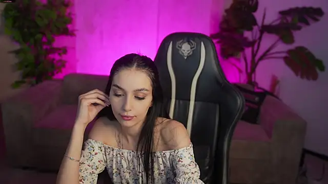 Mila_Rose054 webcam