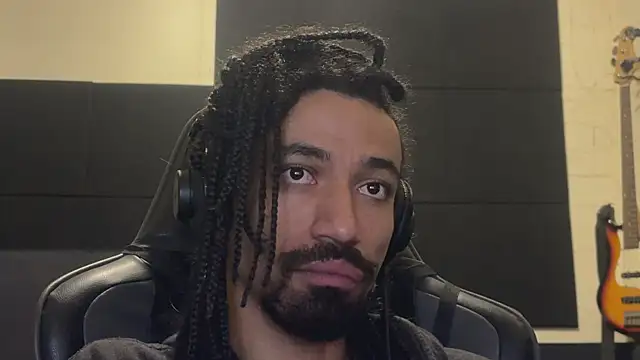 FavelaDaddyCum webcam