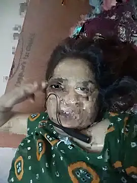 Trisha_71 webcam