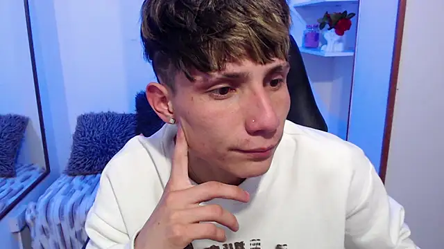 Yao_23 webcam