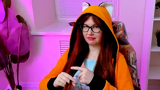 CarolGiggly webcam