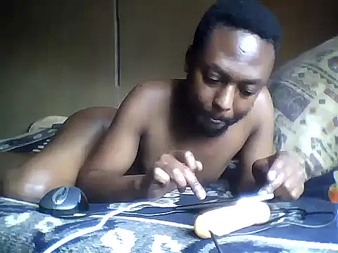 Blackhornybitc webcam