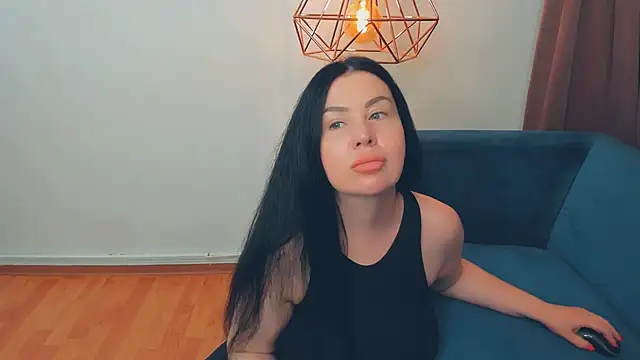BrilliantGirll webcam