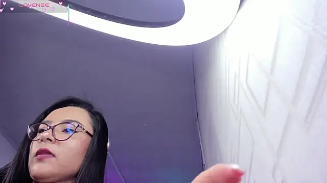 Tiara_rr webcam