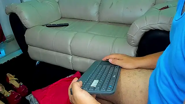 fox_couplee69 - Fox_couplee69's free webcam - UK Sex Cams