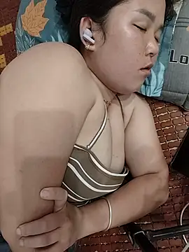 baby_rose026 webcam