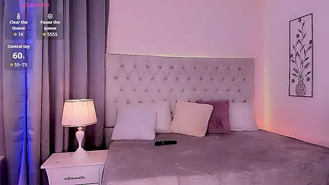 michell_simons - Michell_simons's free webcam - UK Sex Cams