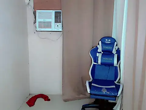 Ur_Goddes_Barbie webcam