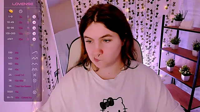 lovelyy_julia webcam