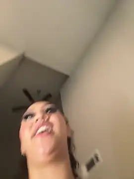 Lickplayofficial webcam