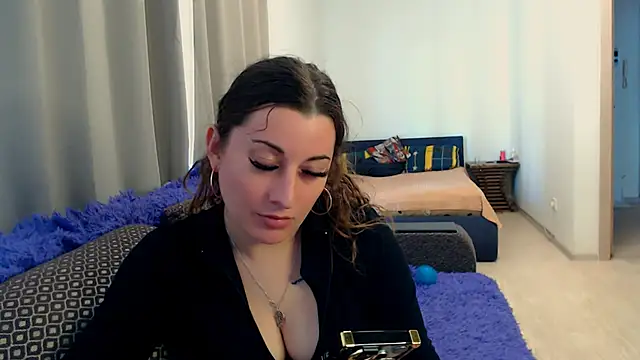 Helen_Adams_