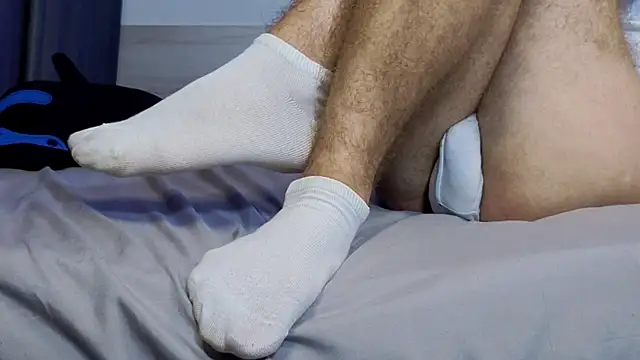 Joseph__Quinn webcam