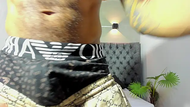 Salomon_koude live sex cam