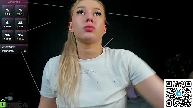 ChloeAlba webcam