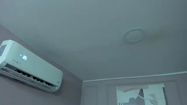 _Kailythompson webcam