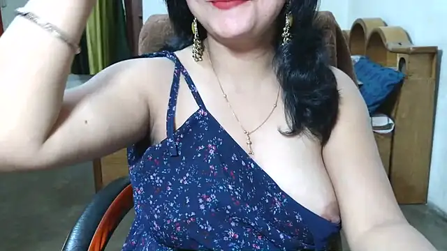 Cute_Mahi22 webcam