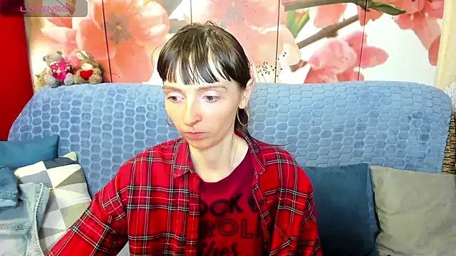 TayanaJons webcam