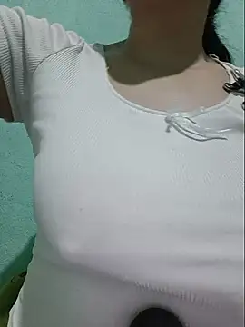 Shine_Mai webcam