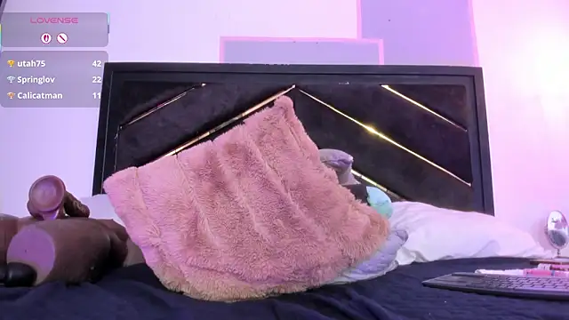 april_jones05 webcam