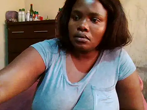 sexybigboobz - Sexybigboobz's free webcam - UK Sex Cams
