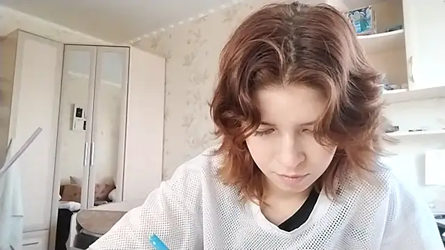 LowkeyIndigo webcam