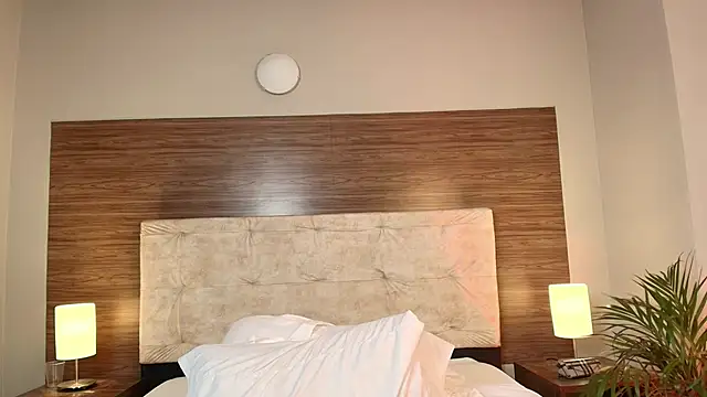CamilaVelour webcam