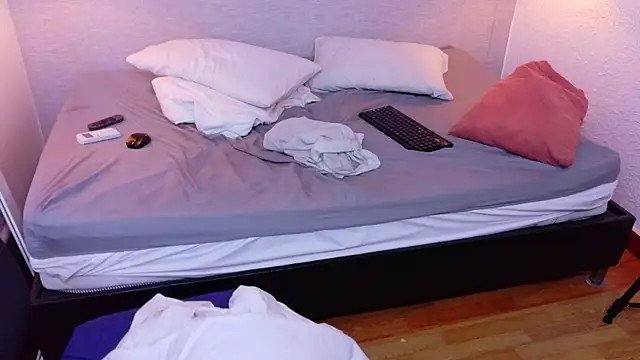 kiara_evanss webcam