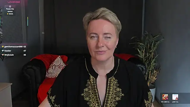 Nika_Smit webcam