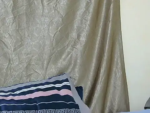 cee_queen webcam