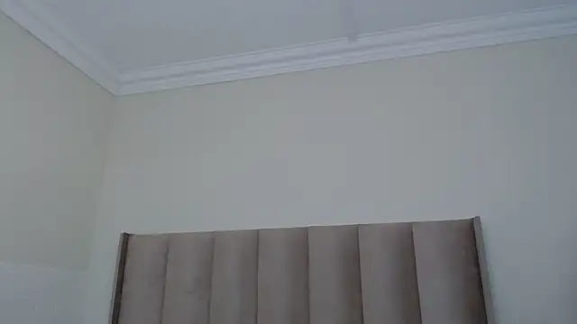 CuteHoney92 webcam