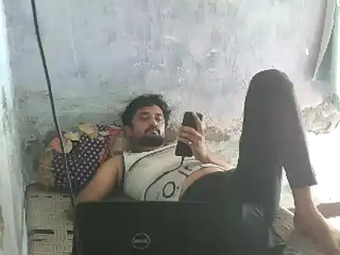 ROCOGUJUBULL webcam