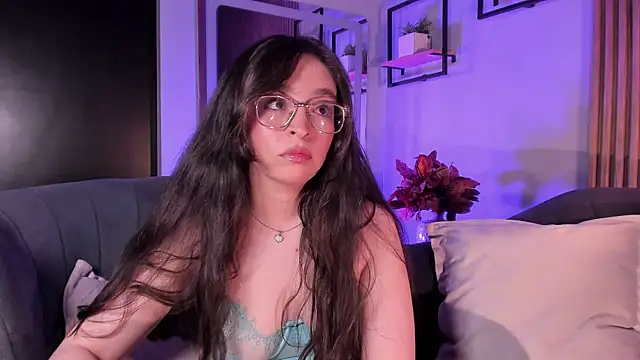 Eva_Macalliter webcam
