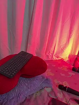 miaa_rosses3 - Miaa_rosses3's free webcam - UK Sex Cams