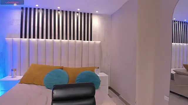 CandaseRussell webcam